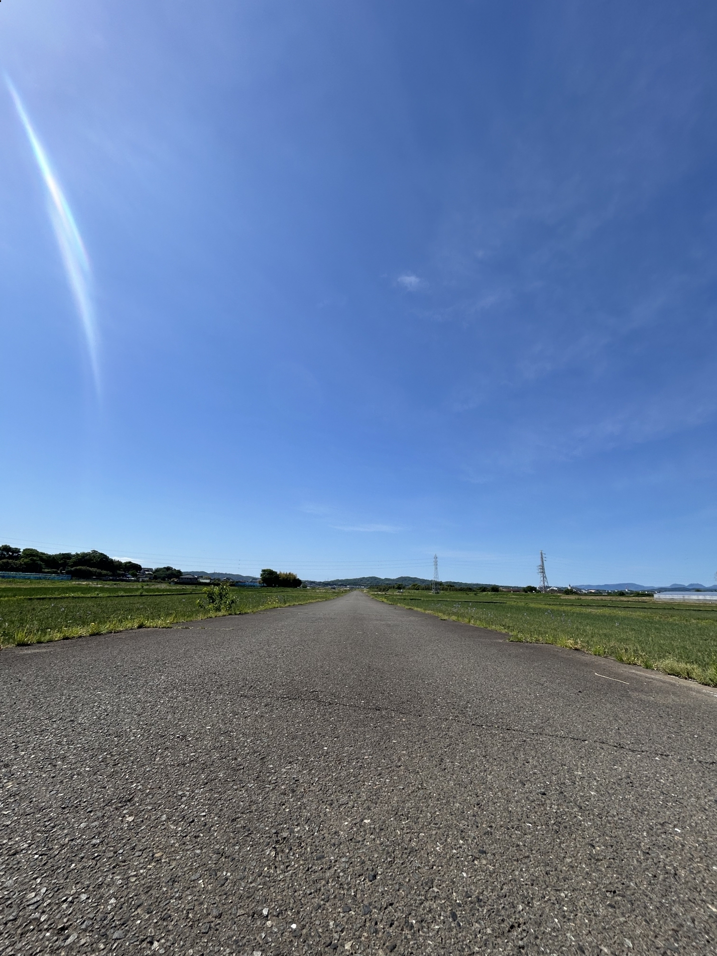 【 １８６６ 】  久しぶりの道