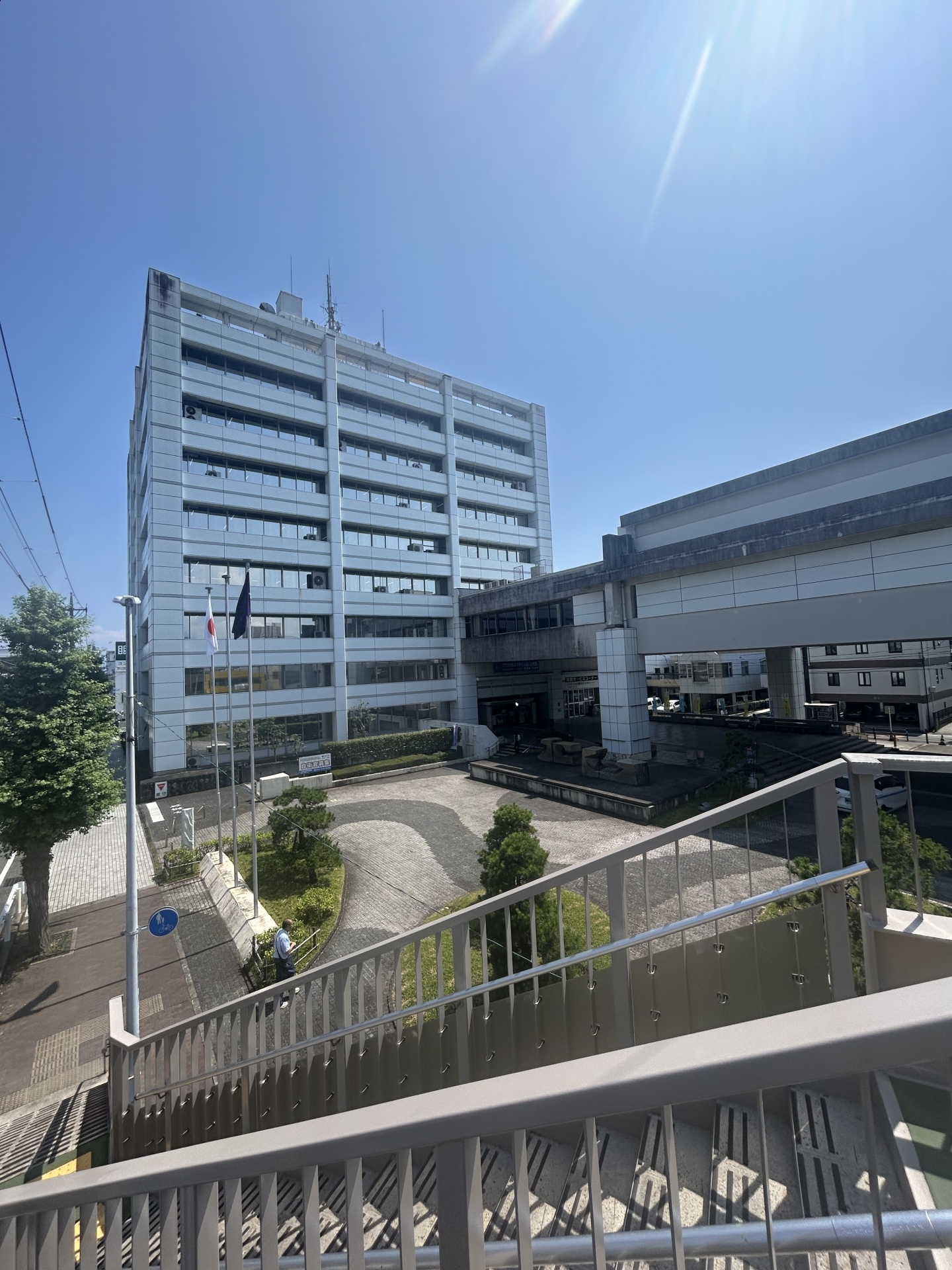 【 １９０６ 】　沼津市（静岡県）は意外に近い・・。