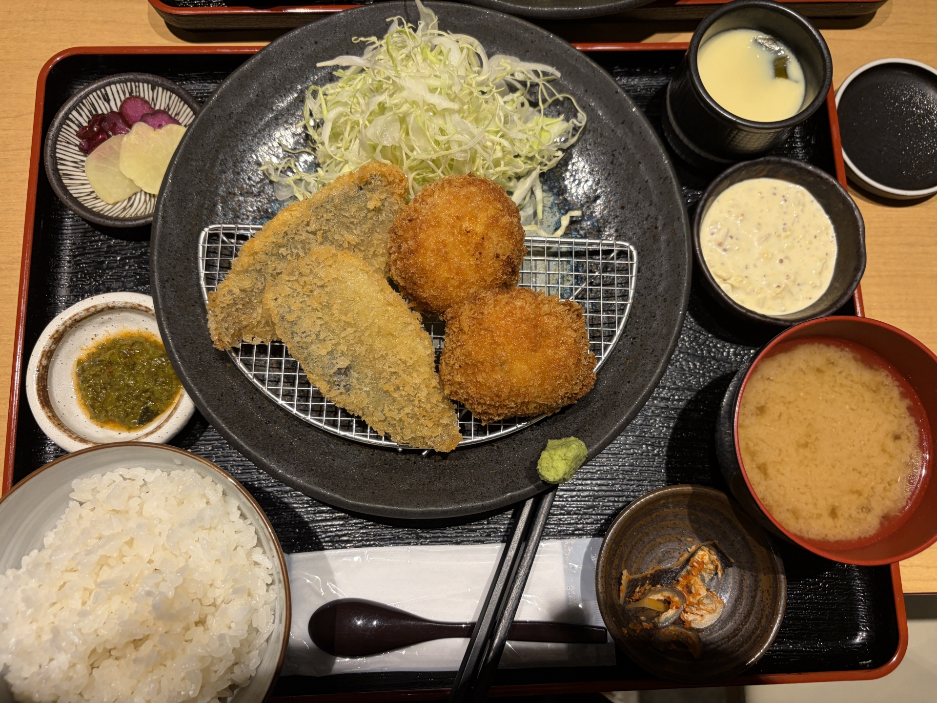 【 ２１１２ 】 アジフライ専門店 ＠ 藤沢駅徒歩2分